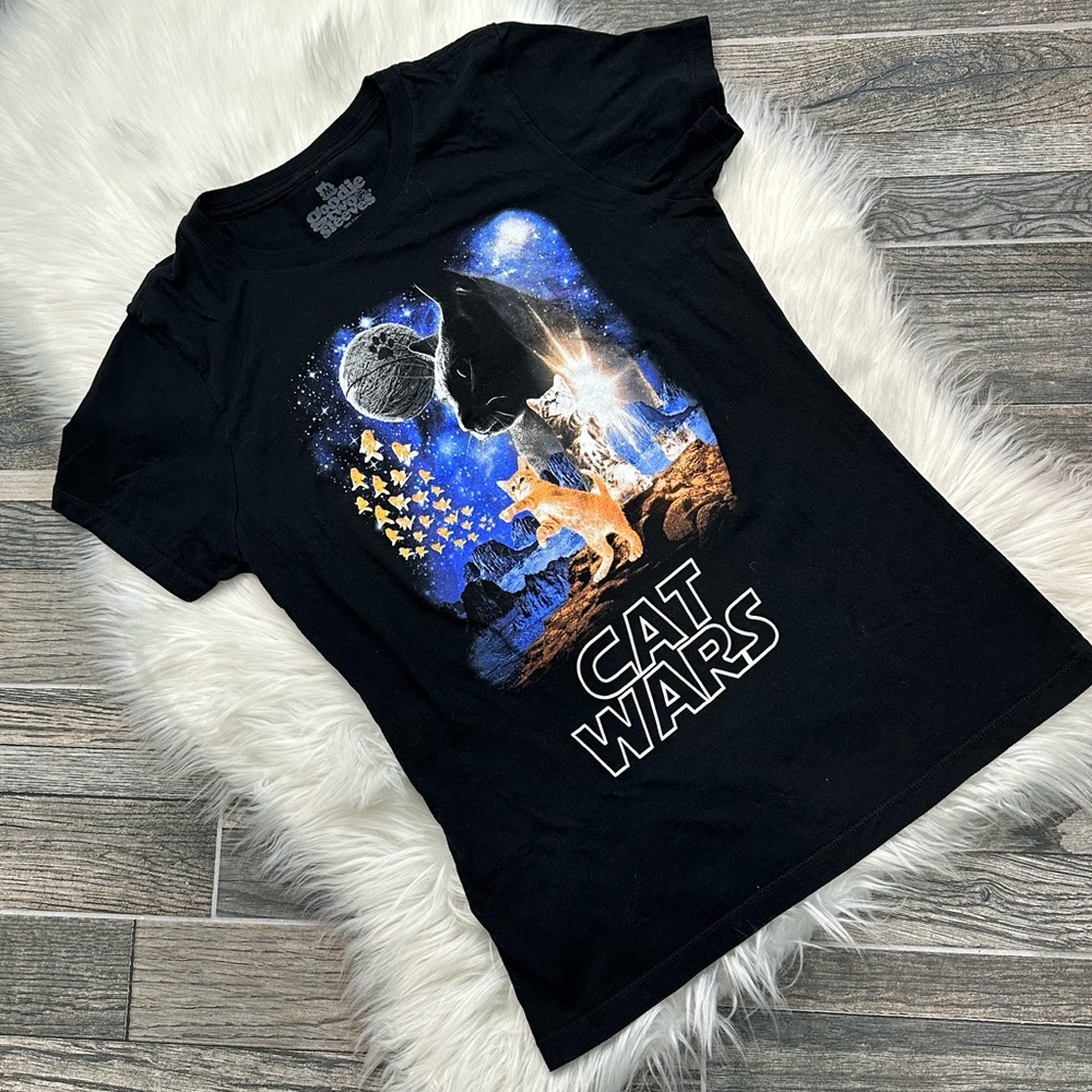 Goodie Two Sleeves Humor Cat Wars Graphic Short Sleeve Tee - Picture 4 of 7